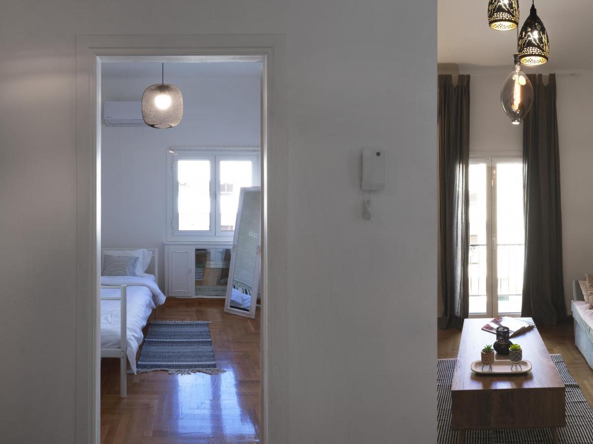 Beautiful Athenian Apartment Next To The Center 외부 사진